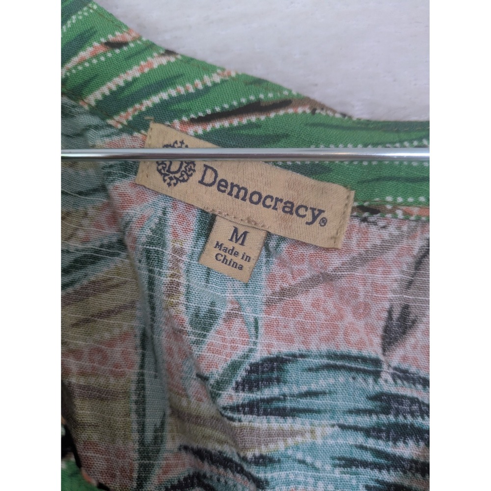 Democracy Top Women's Medium Green Tropical Palm Cold Shoulder Tie Front - Picture 6 of 10